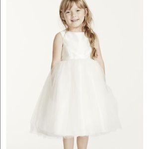 David’s bridal white flower girl dress